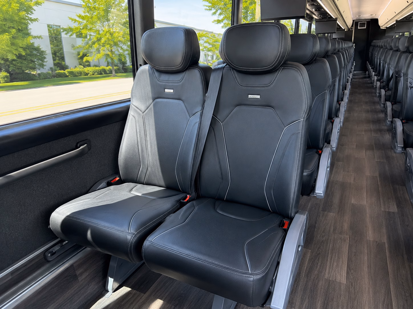 las olas wine bar crawls and fort lauderdale wine tour transportation