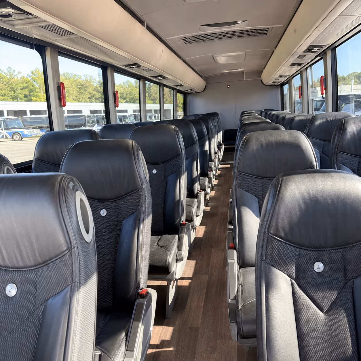pompano beach charter bus hero 2