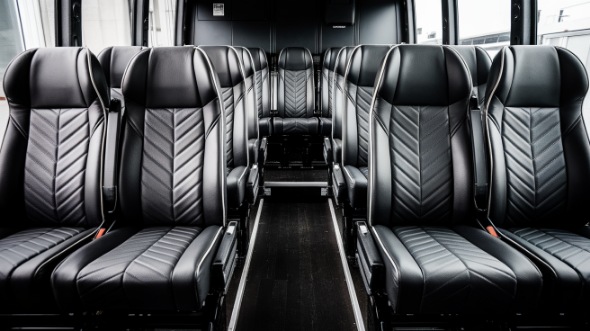 15 passenger minibus rental coral springs