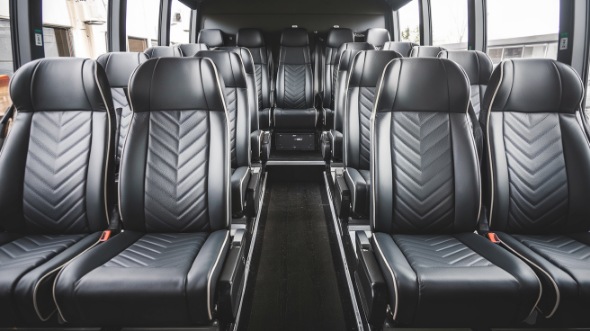 20 passenger minibus rental coconut creek