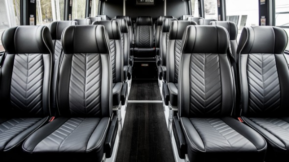 25 passenger minibus rental coconut creek